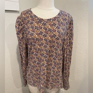 SOLD - Nation floral top / size medium